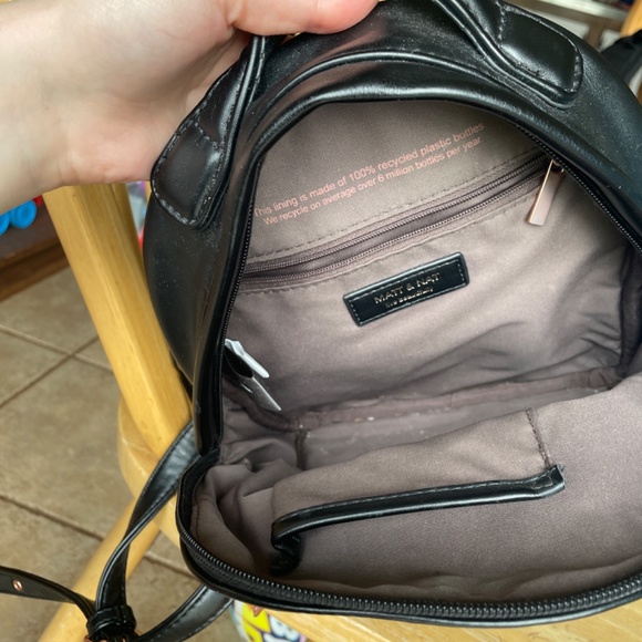 Matt & Nat backpack purse - Picture 4 of 4